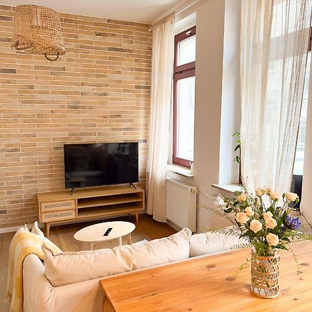 Wunderschoenes Terrassen-Appartement Leipzig Exterior foto